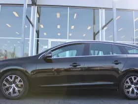 Volvo V60 T3 Automaat Polar+ thumbnail 2