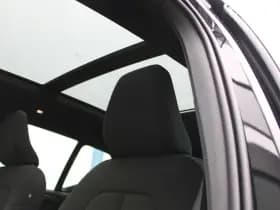 Volvo EX40 Single Motor Extended Range Ultra 82 kWh thumbnail 14