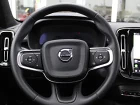 Volvo EX40 Single Motor Extended Range Ultra 82 kWh thumbnail 40