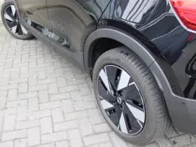 Volvo EX40 Single Motor Extended Range Ultra 82 kWh thumbnail 54