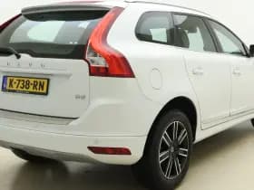 Volvo XC60 D3 150pk Polar+ / Lederen bekleding / Stoelverwarming / Elektr. verstelbare stoel / Trekhaak / All-season banden / thumbnail 13