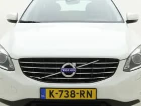 Volvo XC60 D3 150pk Polar+ / Lederen bekleding / Stoelverwarming / Elektr. verstelbare stoel / Trekhaak / All-season banden / thumbnail 3
