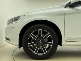 Volvo XC60 D3 150pk Polar+ / Lederen bekleding / Stoelverwarming / Elektr. verstelbare stoel / Trekhaak / All-season banden / thumbnail 33