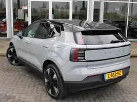 Volvo EX30 Single Motor Extended Range Ultra 69 kWh thumbnail 28