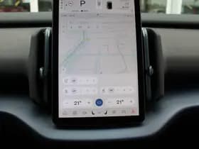 Volvo EX30 Single Motor Extended Range Ultra 69 kWh thumbnail 44