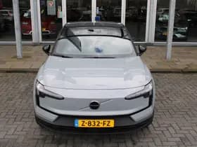 Volvo EX30 Single Motor Extended Range Ultra 69 kWh thumbnail 52