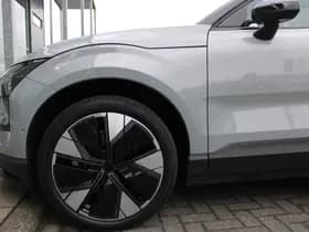 Volvo EX30 Single Motor Extended Range Ultra 69 kWh thumbnail 55