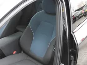 Volvo EX30 Single Motor Extended Range Ultra 69 kWh thumbnail 13