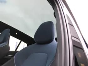 Volvo EX30 Single Motor Extended Range Ultra 69 kWh thumbnail 14