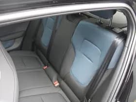 Volvo EX30 Single Motor Extended Range Ultra 69 kWh thumbnail 16