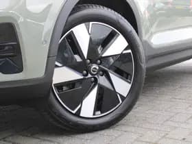 Volvo EX40 Extended Range Plus 82 kWh thumbnail 12