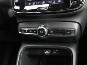 Volvo EX40 Extended Range Plus 82 kWh thumbnail 54