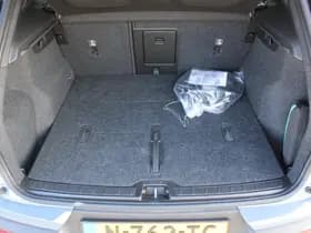Volvo XC40 Recharge Pro thumbnail 8