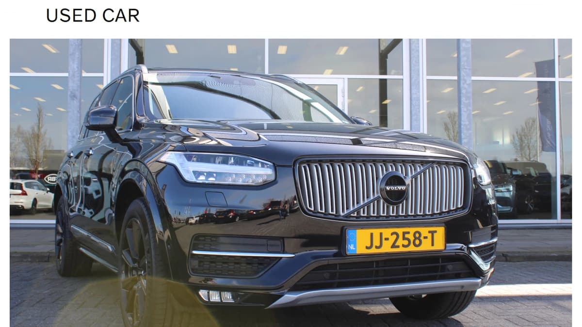 Volvo XC90 D5 AWD Inscription — foto 1