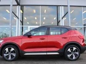 Volvo XC40 Recharge P8 AWD R-Design thumbnail 2