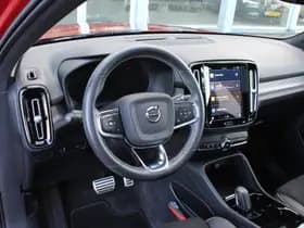 Volvo XC40 Recharge P8 AWD R-Design thumbnail 11