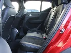 Volvo XC40 Recharge P8 AWD R-Design thumbnail 15