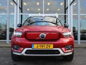 Volvo XC40 Recharge P8 AWD R-Design thumbnail 4