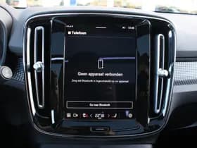 Volvo XC40 Recharge P8 AWD R-Design thumbnail 42