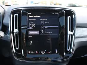 Volvo XC40 Recharge P8 AWD R-Design thumbnail 43