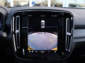 Volvo XC40 Recharge P8 AWD R-Design thumbnail 45