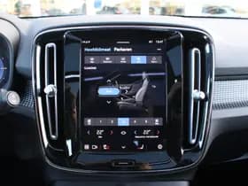 Volvo XC40 Recharge P8 AWD R-Design thumbnail 46