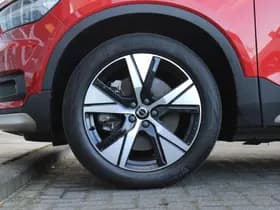 Volvo XC40 Recharge P8 AWD R-Design thumbnail 57