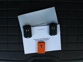 Volvo XC40 Recharge P8 AWD R-Design thumbnail 9