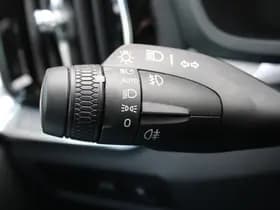 Volvo V60 2.0 T6 Plug-in hybrid AWD Plus Dark thumbnail 20