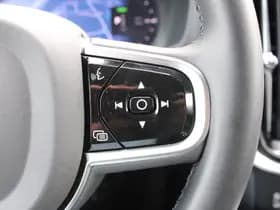 Volvo V60 2.0 T6 Plug-in hybrid AWD Plus Dark thumbnail 23