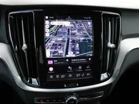 Volvo V60 2.0 T6 Plug-in hybrid AWD Plus Dark thumbnail 24