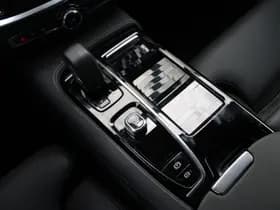 Volvo V60 2.0 T6 Plug-in hybrid AWD Plus Dark thumbnail 30