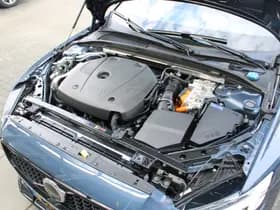 Volvo V60 2.0 T6 Plug-in hybrid AWD Plus Dark thumbnail 38