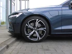 Volvo V60 2.0 T6 Plug-in hybrid AWD Plus Dark thumbnail 64