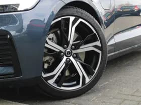 Volvo V60 2.0 T6 Plug-in hybrid AWD Plus Dark thumbnail 10