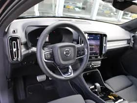 Volvo XC40 thumbnail 12