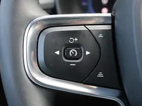 Volvo XC40 thumbnail 21