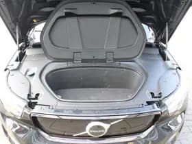 Volvo XC40 thumbnail 37