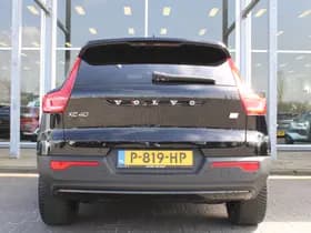 Volvo XC40 thumbnail 5