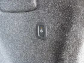 Volvo XC40 thumbnail 6