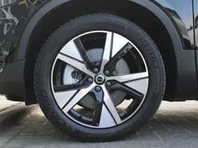 Volvo XC40 thumbnail 57