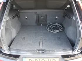 Volvo XC40 thumbnail 10