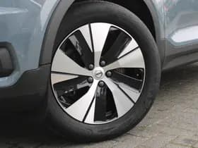 Volvo XC40 thumbnail 11