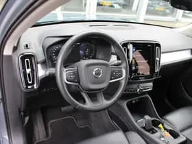 Volvo XC40 thumbnail 12