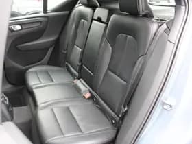 Volvo XC40 thumbnail 17