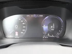 Volvo XC40 thumbnail 22