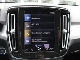 Volvo XC40 thumbnail 25