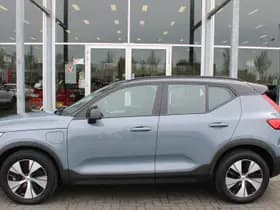 Volvo XC40 thumbnail 32