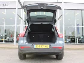 Volvo XC40 thumbnail 7