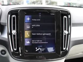 Volvo XC40 thumbnail 22